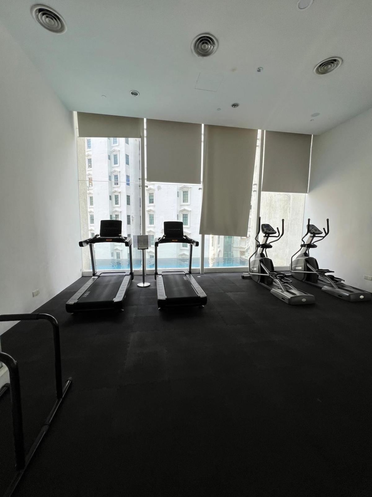 Great Value 2-bedroom Klcc Unit Pangsapuri Kuala Lumpur