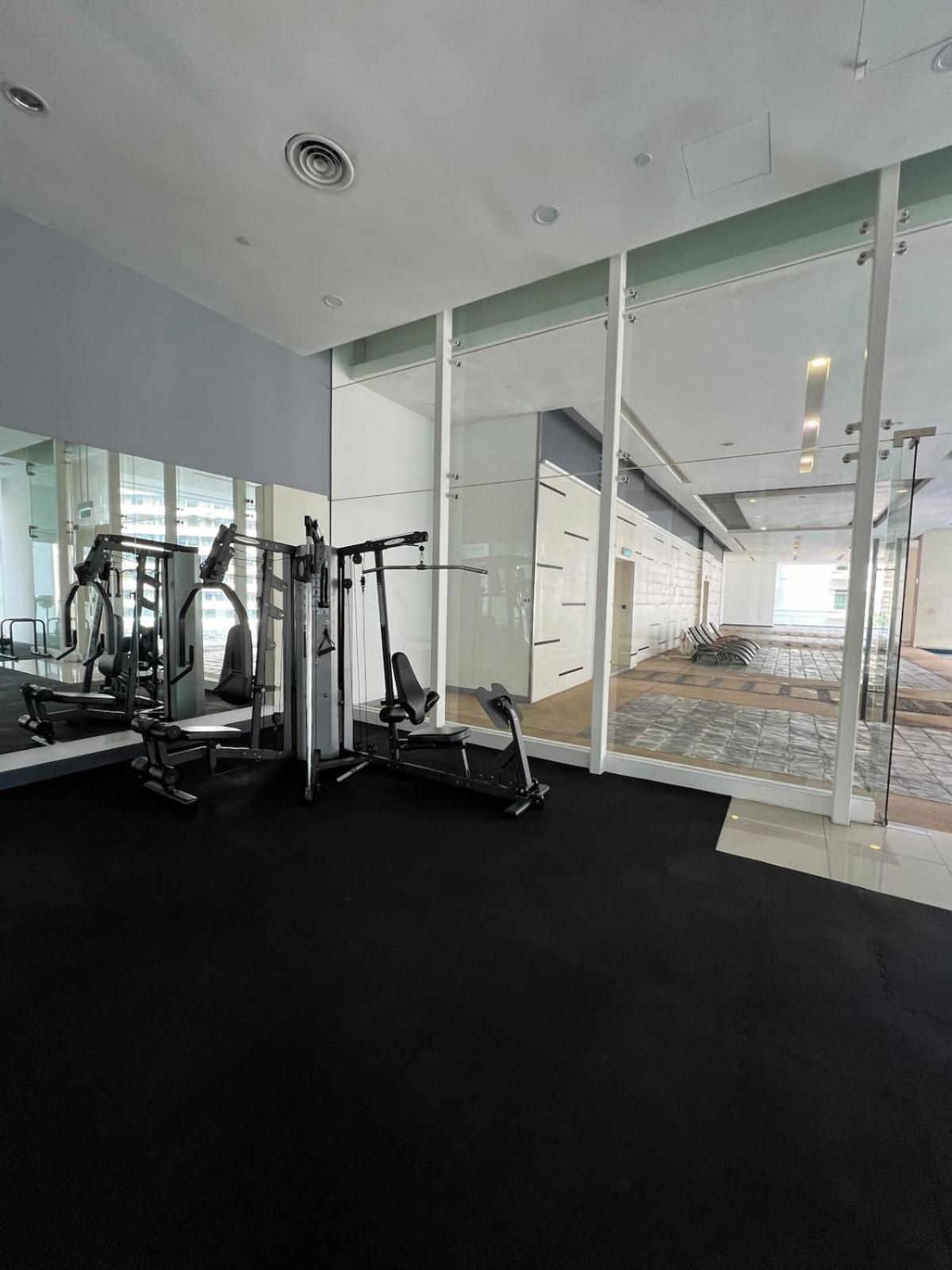 Great Value 2-bedroom Klcc Unit * Kuala Lumpur