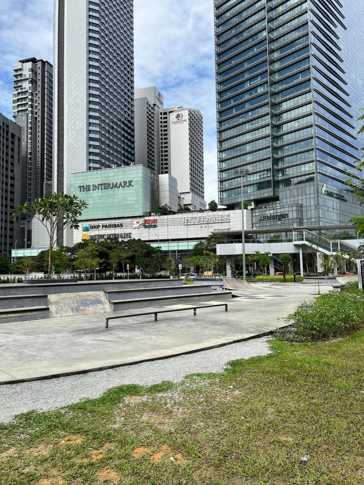 Great Value 2-bedroom Klcc Unit
